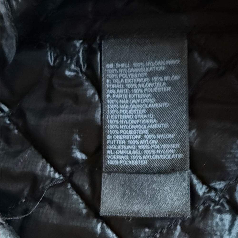 The North Face Women’s Black Puffer Jacket - Picture 4 of 5